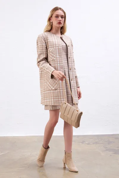 Gusto károvaný kaftan - béžový