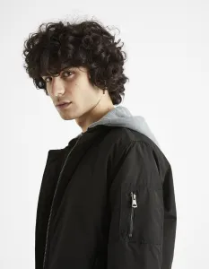 Čierny pánsky bomber s kapucňou Celio Cujameshoo