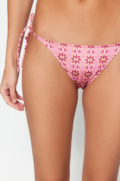 Trendyol geometrický vzorovaný kravata normálna noha bikiny spodná časť