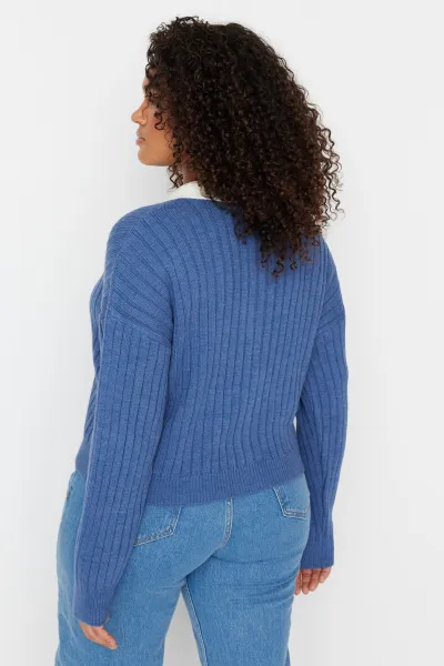 Trendyol Curve indigo rebrovaný golier detailný pletený kardigán na gombíky