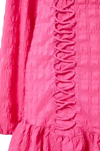 Trendyol elegantné večerné šaty s detailom kravaty Fuchsia