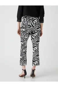 Koton Zebra vzorované nohavice slim fit