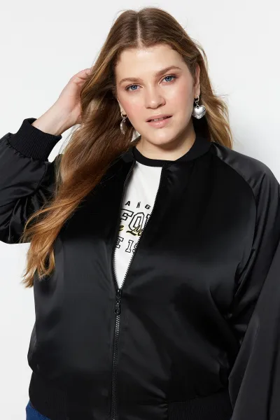 Trendyol Curve čierna tkaná bomberka na zips