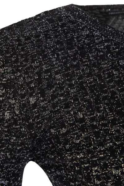 Trendyol Curve Black Glittery Crew Neck vystrihnutý detailný pletený sveter