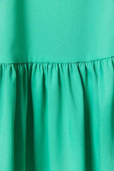 Trendyol zelený tkaný detail chrbta midi tkané šaty