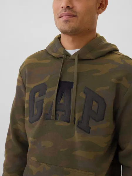 Hnedá pánska maskáčová mikina s logom GAP