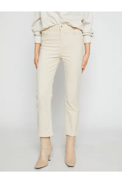 Koton Hispánske crop nohavice Manšestrové nohavice slim fit