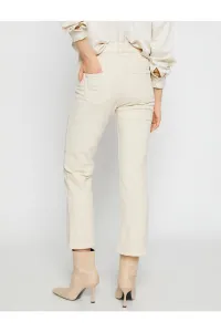 Koton Hispánske crop nohavice Manšestrové nohavice slim fit