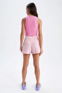 DEFACTO Relax Fit Normal Waist Short