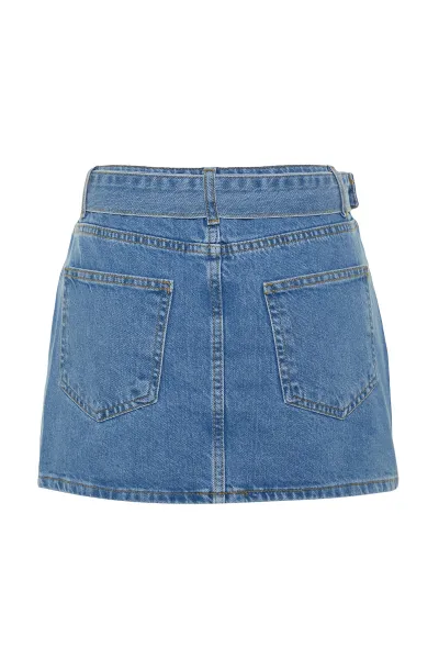 Modrá minisukňa z denimu s opaskom od značky Trendyol