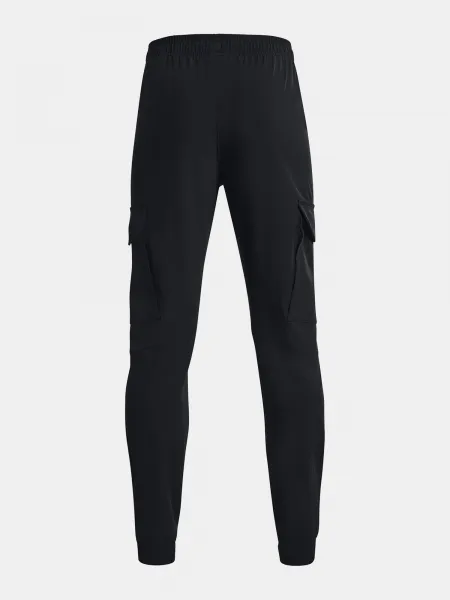 Čierne športové nohavice Under Armour UA Pennant Woven Cargo Pant