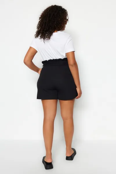 Trendyol Curve Black Finike Carrot Woven Shorts & Bermuda