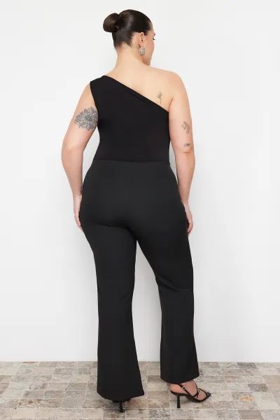 Trendyol Curve Black Stone detailné Finike tkané nohavice