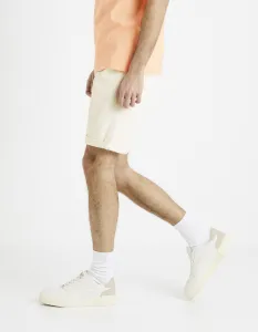 Krémové pánske džínsové kraťasy Celio Dojogdenbm