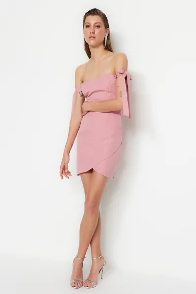 Trendyol prášok dvojradové tkané elegantné večerné šaty