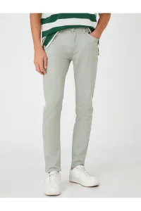 Koton Basic Gabardínové Nohavice s 5 Vreckami a Detailom s Gombíkom.