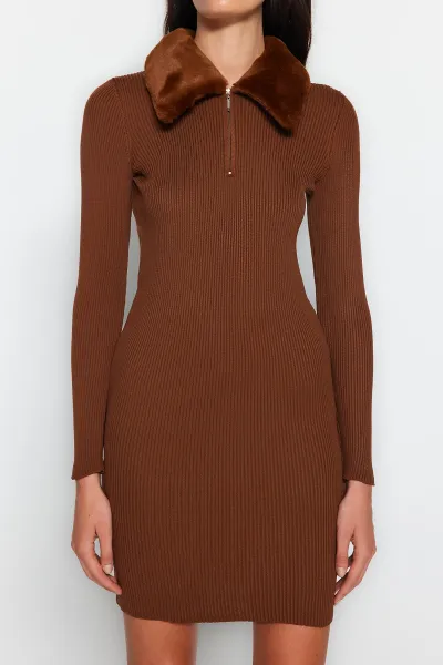 Trendyol Brown Mini Knitwear Faux Für Detail Dress