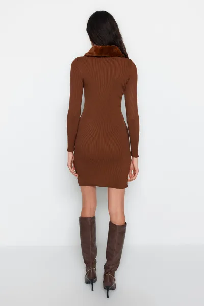 Trendyol Brown Mini Knitwear Faux Für Detail Dress