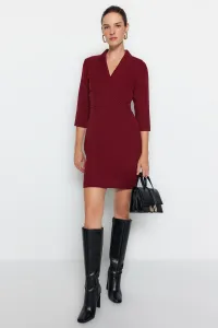 Trendyol Burgundy Mini tkané šaty s V výstrihom