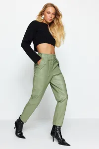 Trendyol khaki mrkva tkané vpredu nohavice z umelej kože na gombíky