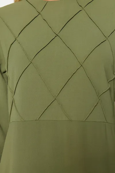 Trendyol Khaki steh detail aerobínové tkané maxi šaty