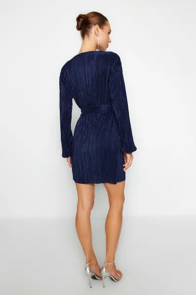 Trendyol Navy Modrý pás/korčuliar Pletené podšité plisované elegantné večerné šaty