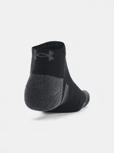 Súprava troch párov pánskych ponožiek v čierno farbe Under Armour UA Performance Tech 3pk Low