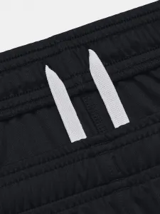 Čierne pánske športové kraťasy Under Armour