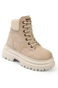 Capone Outfitters Round Toe Trac Sole Lace Up Women's Boots