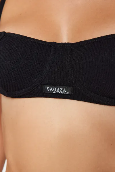 Trendyol X Sagaza Studio X Sagaza Studio Čierna Bezšvová/Bezšvová Podprsenka Bez Kostíc