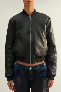 Trendyol Limited Edition Black Premium oversize kabát z umelej kože na zips