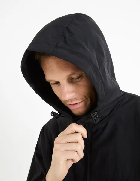 Čierna pánska bunda Celio Fuhoodie2