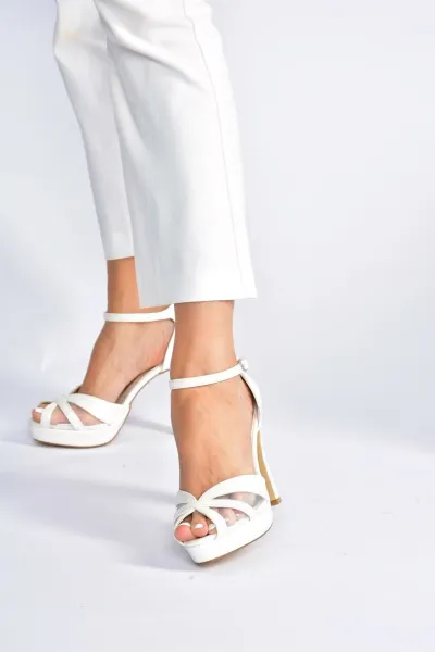 Fox Shoes Women's Evening Dress Shoes with Pearlescent Platform Heels