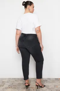 Trendyol Curve Čierne Mom džínsy s vysokým pásom
