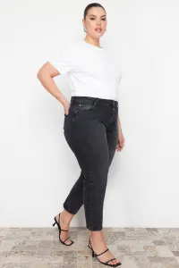Trendyol Curve Čierne Mom džínsy s vysokým pásom