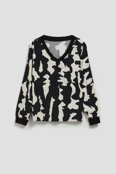 Marisse Patterned V-Neck Shirt, Black