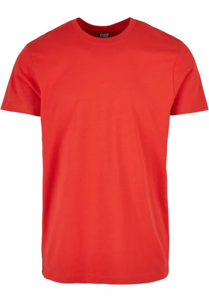 A large volume basic T-shirt