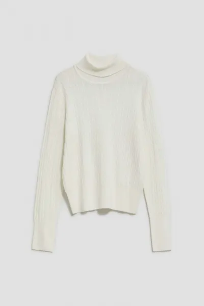 Marisse Thin Turtleneck Sweater, Pearl