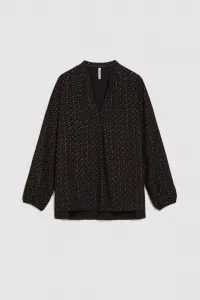 Marisse Black V-Neck Shirt