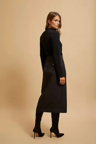 Elegantná midi sukňa