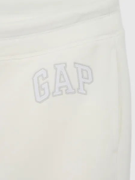Biele dámske tepláky s logom GAP