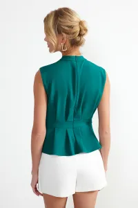 Trendyol Green Crew Neck Sleeveless Woven Blouse