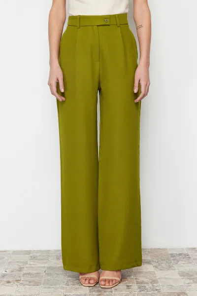 Zelené široké tkané nohavice značky Trendyol