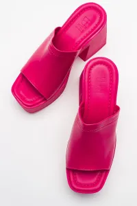 LuviShoes ANSER Dámske fuchsiové šľapky na podpätku