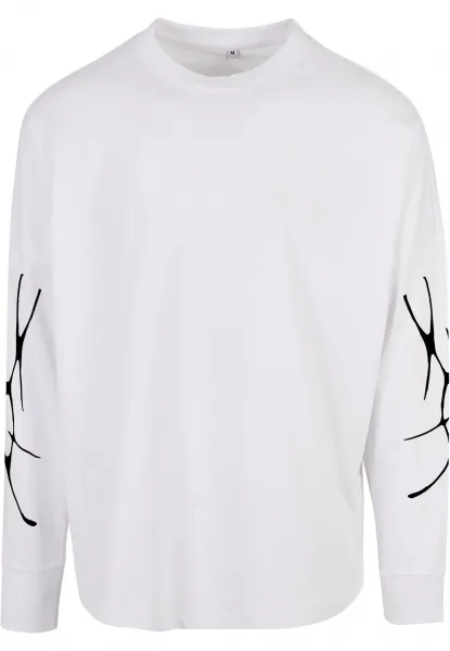 Collection cut on longsleeve white