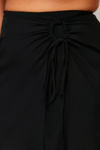 Trendyol Curve Black Slit Detailed Viscose Beachwear Woven Pareo