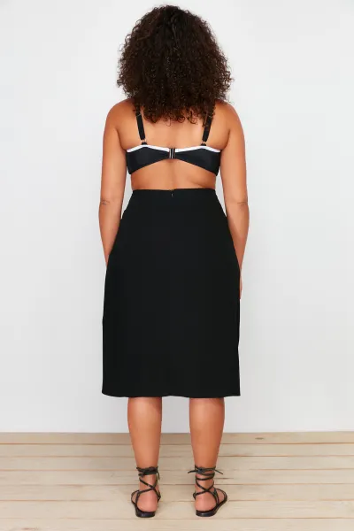 Trendyol Curve Black Slit Detailed Viscose Beachwear Woven Pareo