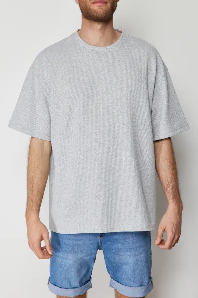 Trendyol Basic Gray Oversize/Wide Cut Short Sleeve Textured Soild Fabric T-Shirt