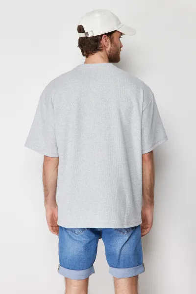 Trendyol Basic Gray Oversize/Wide Cut Short Sleeve Textured Soild Fabric T-Shirt