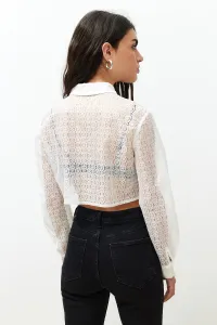Trendyol Ecru Lace Crop Regular Regular Fit Woven Shirt